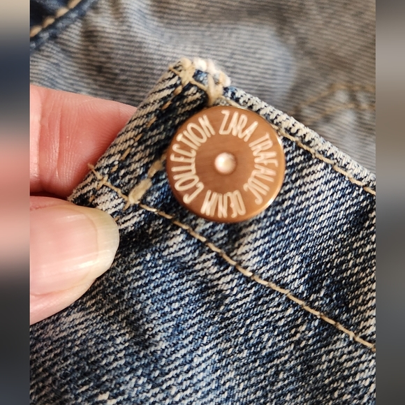 Zara Overalls TRF Blue Denim Womens Shorts Size L With Zipper On The Side - Picture 8 of 16